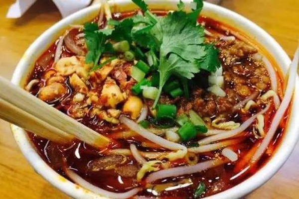 牛杂酱酸辣粉做法大全,清蒸美食也是不错的选择