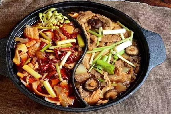 下酒神器酸菜牛杂做法大全,教你做出一道酸辣的牛杂美食