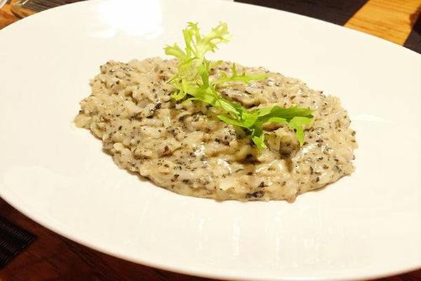 香槟炖饭做法大全,酒味的饭可以尝一尝