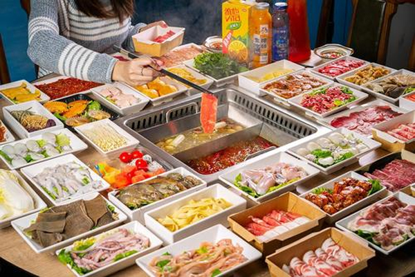 “火锅食材超市”的风越刮越大,2021年火锅餐饮将迎来大洗牌