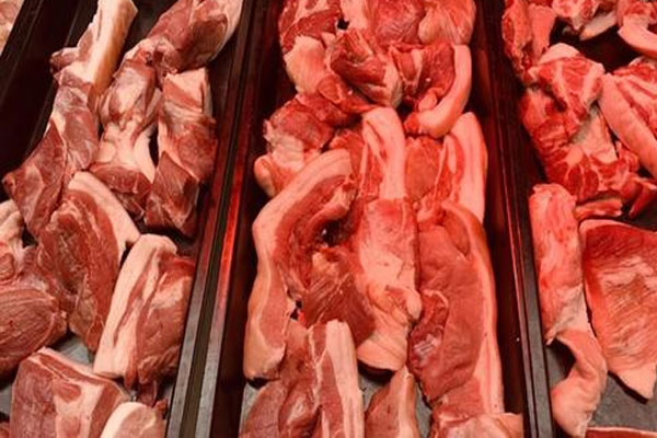 猪肉价格已经连续12周回落,最高价格降低了15.26元