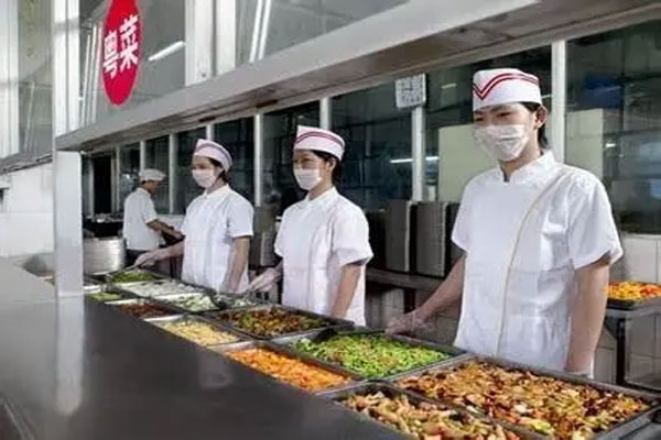 13家上市餐企上半年总营收达634.95亿,13家企业营收上涨
