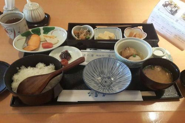 日本将全面取消针对餐饮店缩短营业计划,每天只能营业至晚21点