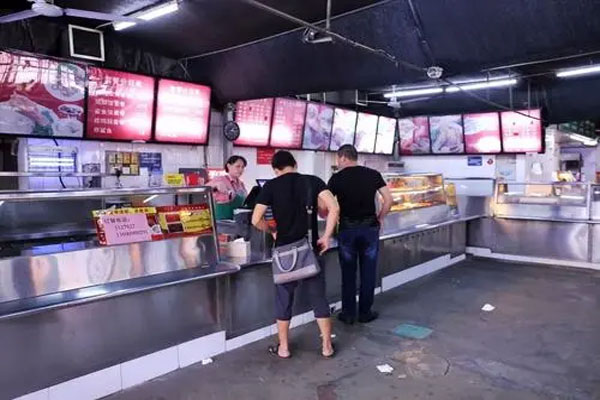 厦门多家快餐店推出称重买单模,杜绝食物浪费